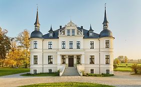 Pałac w Orli - pokoje, restauracja